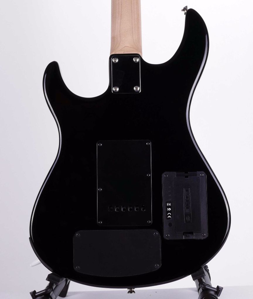 Line-6-Variax-Standard-Midnight-Black-c