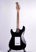 Stagg-S300-BK-Electric-Guitar-Black-d