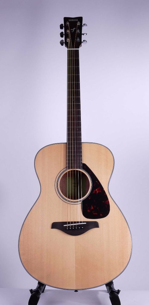 Yamaha-FS800-Acoustic-Guitar-a