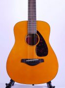 Yamaha-JR1-Acoustic-Guitar-2