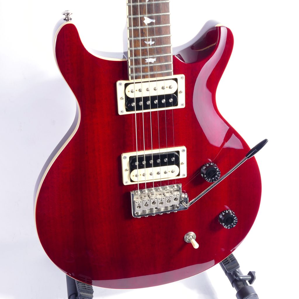 PRS-SE-Santana-Standard-Cherry-Angle