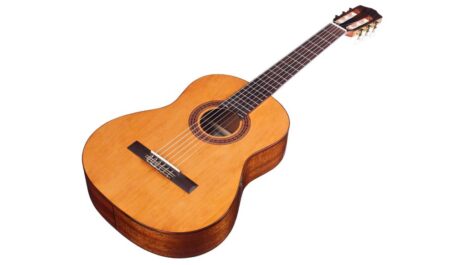 Cordoba Requinto angle front