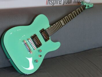 ESP Ltd Eclipse '87 NT Turquoise (B stock) (2)