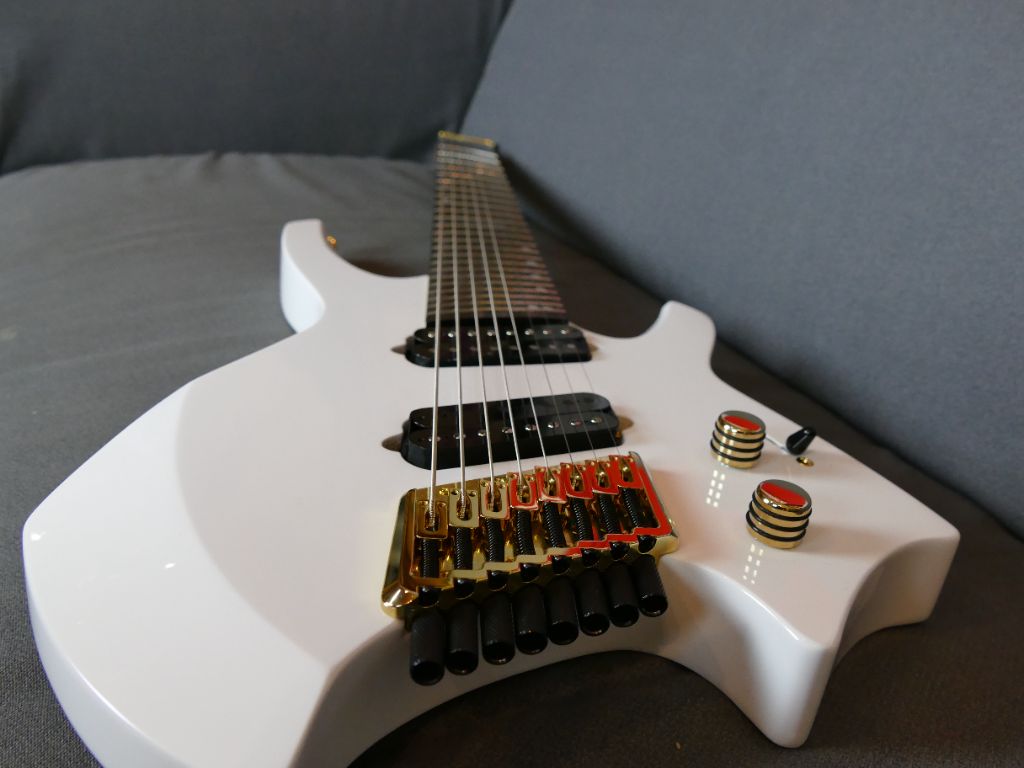 Ormsby Goliath GTR 8 Ermine White (4)