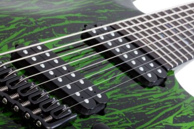 Schecter C-8 Multiscale Silver Mountain.Toxic Venom.04