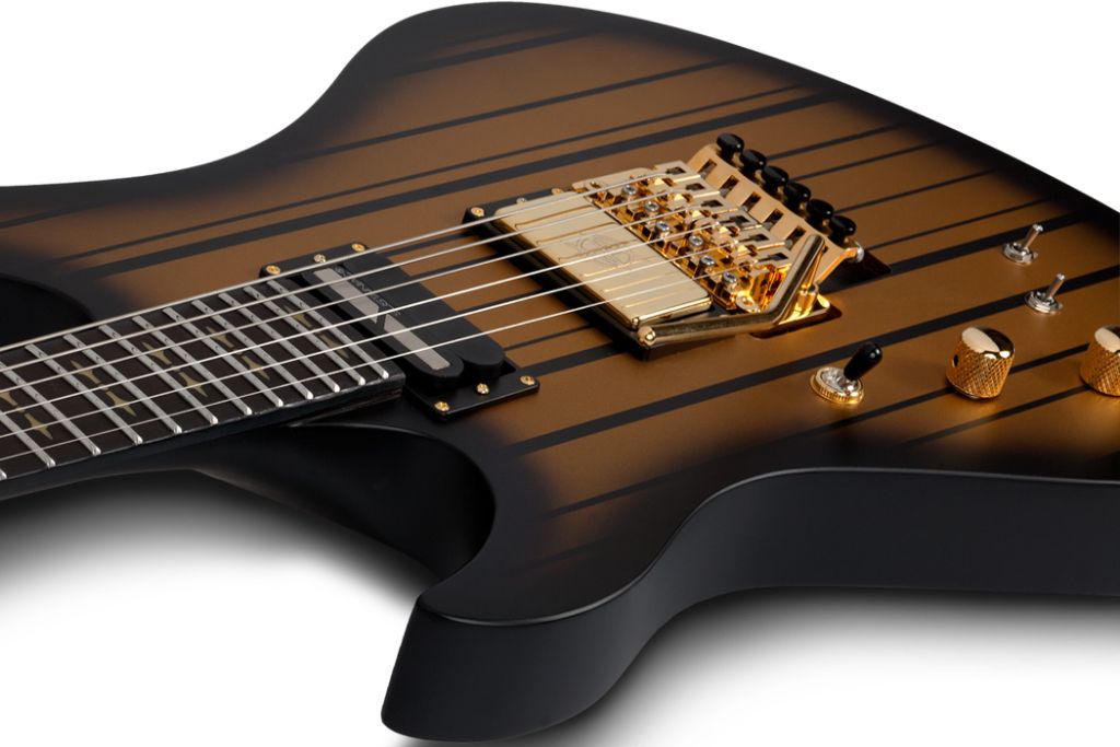 Schecter Synyster Custom-S LH.Satin Gold Burst (SGB).02